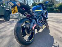 SUZUKI GSXR750