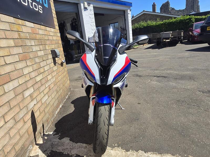 BMW S1000RR